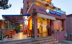 Family Hotel Jemelly